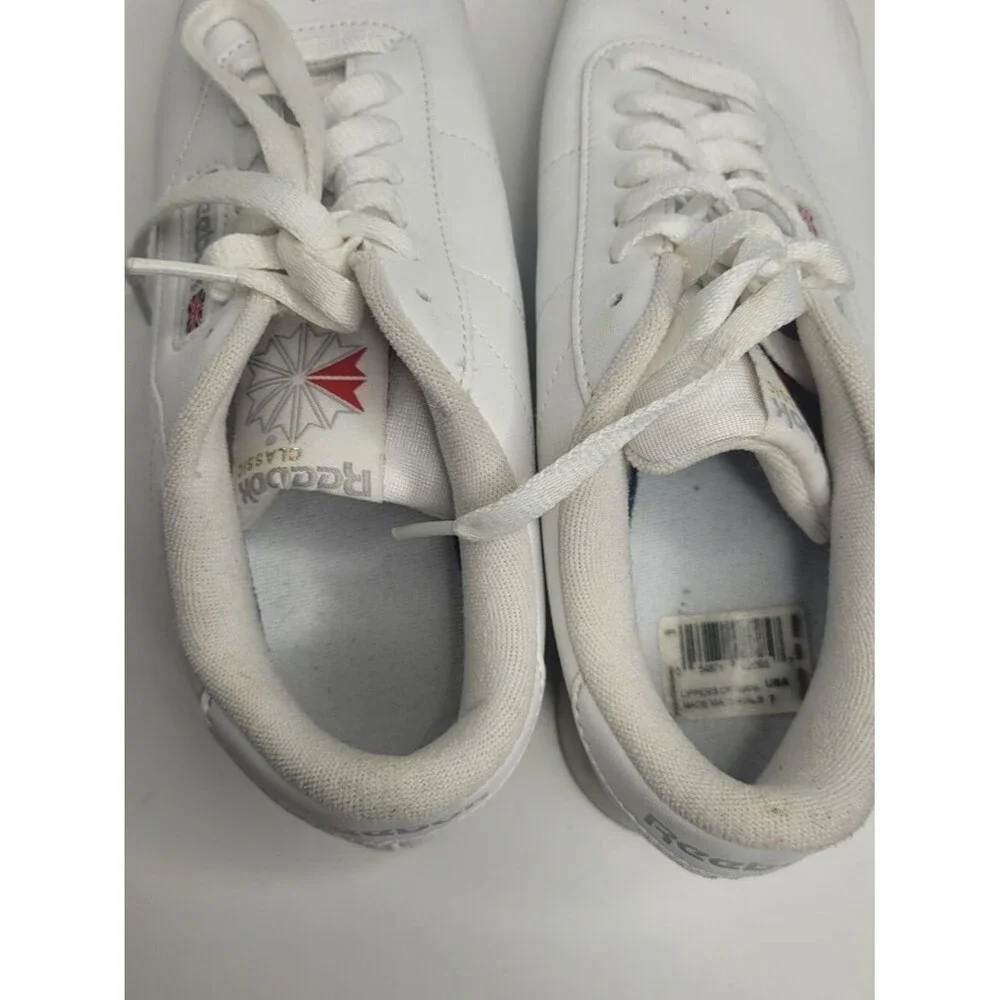 Reebok Women's Princess Walking Shoes white lace up comfortable size 7
